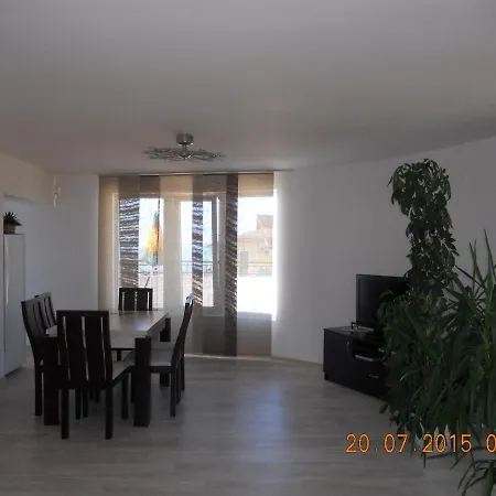 Incanto * سفيتي فلاس